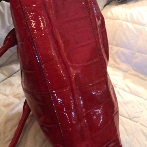 KATE SPADE RED BOW PURSE - Picture 7 of 7